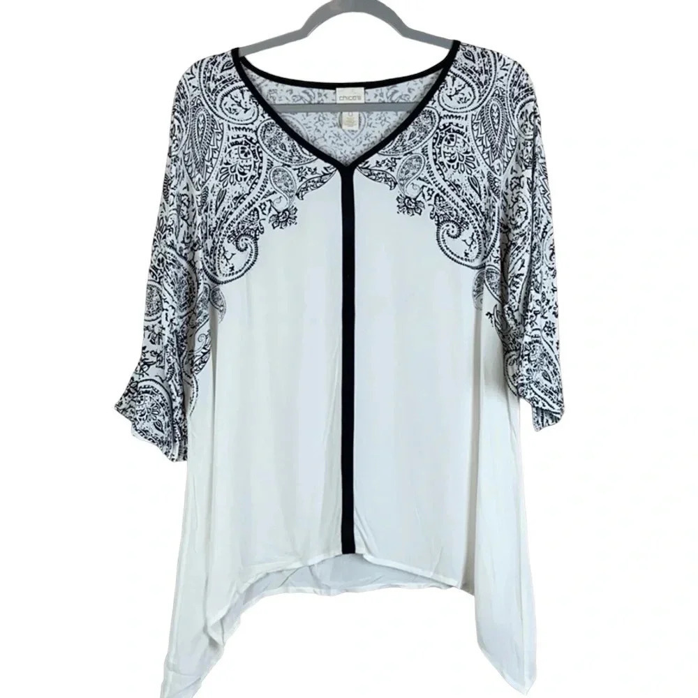 Chico’s Women’s US 4/6 White & Black Paisley Print V Neck 3/4 Sleeve Blouse